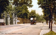 Kew Gardens Victoria Gate,street-townscape,trams,gates